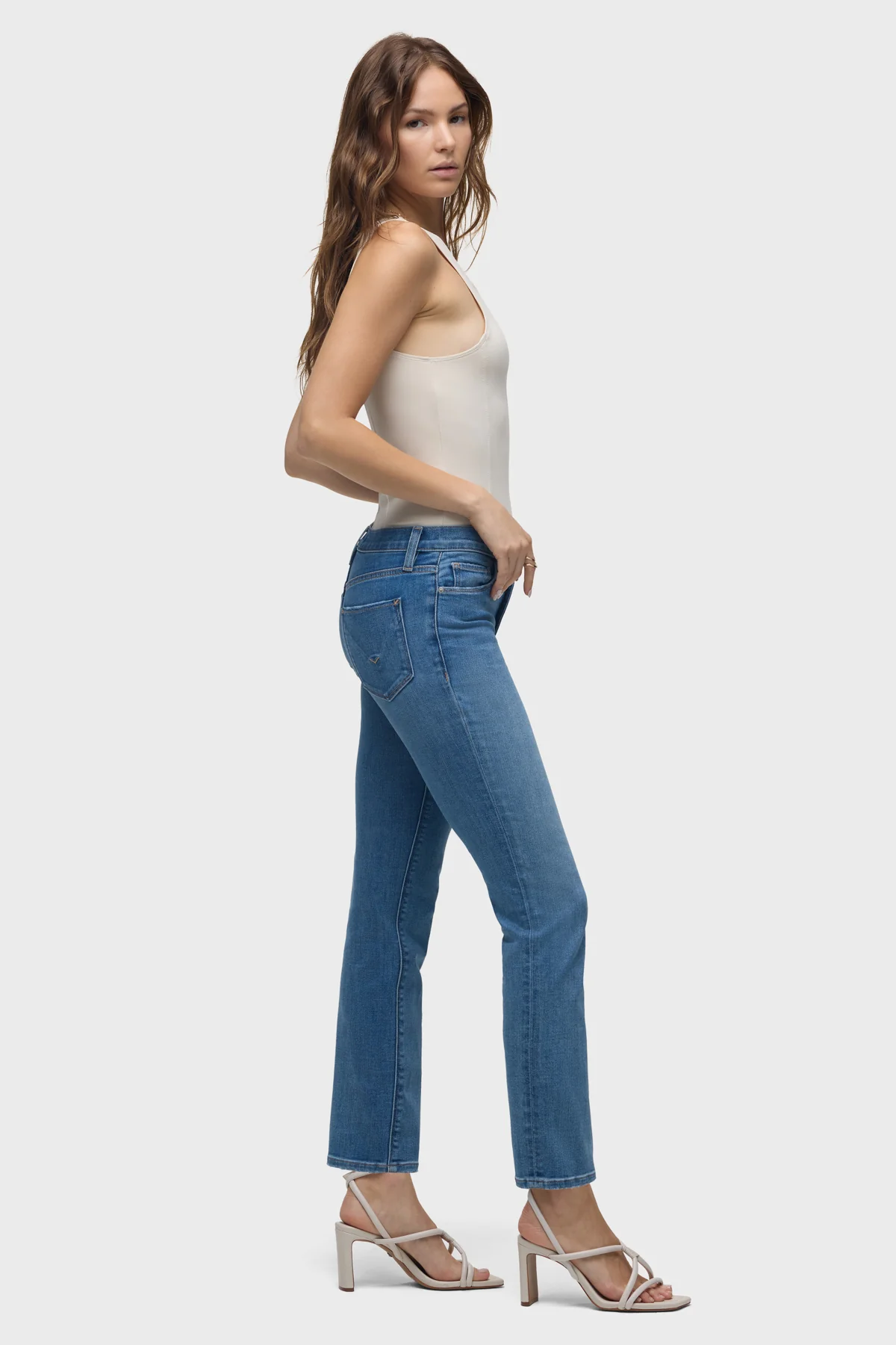Nico Mid-Rise Straight Ankle Jean - Image 7