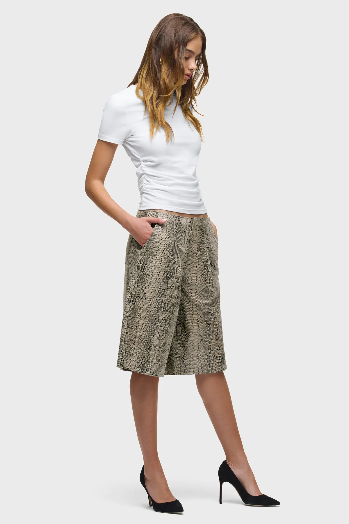 Leather Pleated Trouser Short - Image 8