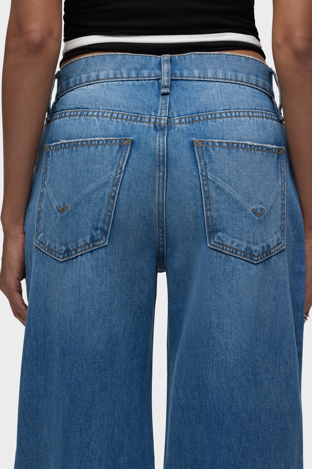 Rylee Pintucked Loose Pant - Image 11